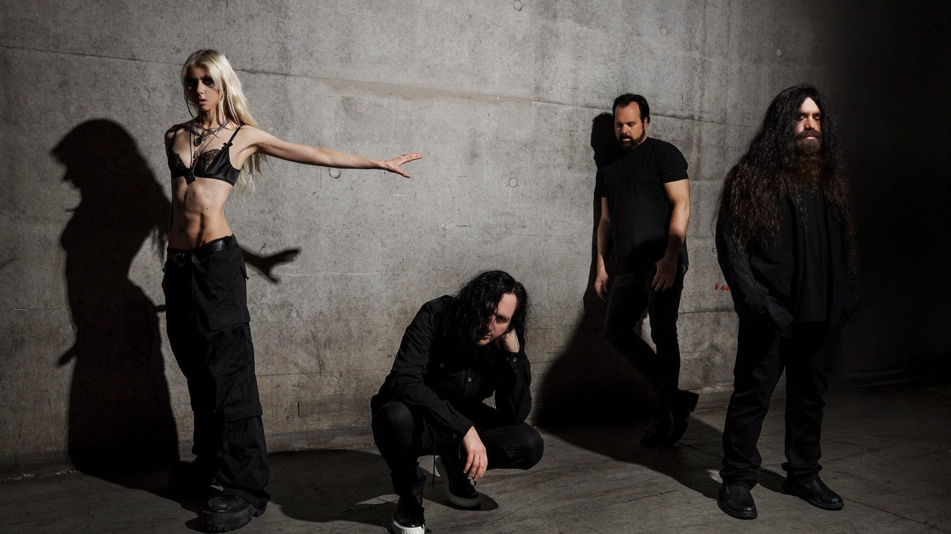 Poster: The Pretty Reckless: Dear God Tour, Amsterdam