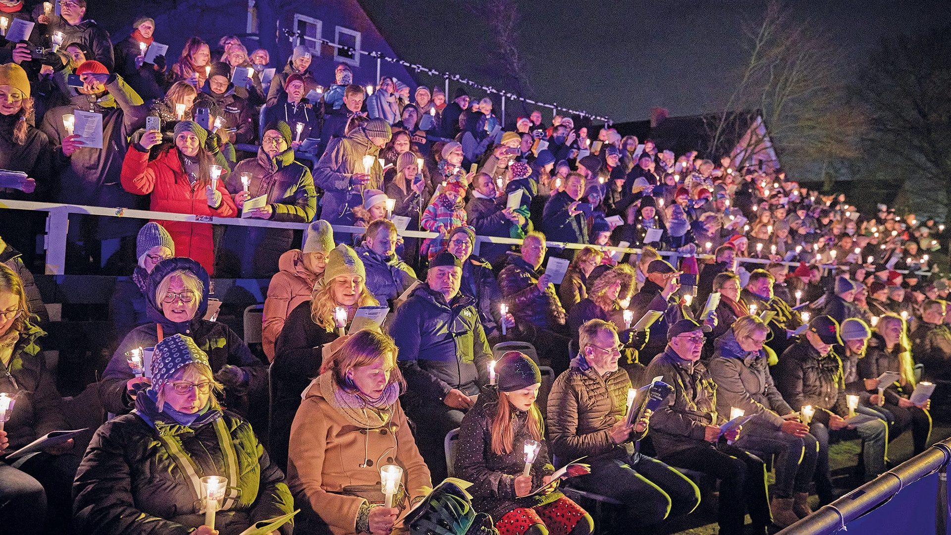 Poster: Bremen 4 Weihnachtssingen im Stadion am Panzenberg, Bremen