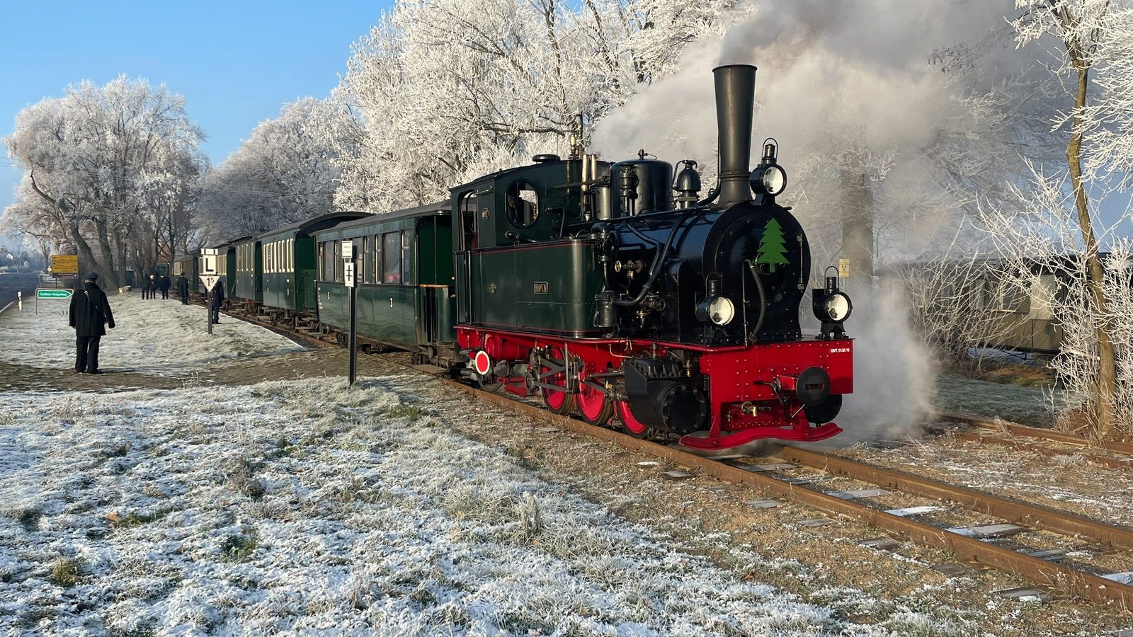 Poster: Nikolausfahrt mit dem Dampfzug (Hin- und Rückfahrt) with Museums-Eisenbahn Bruchhausen-Vilsen, Syke