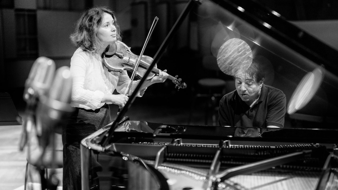 Poster: Patricia Kopatchinskaja I Fazil Say with Meisterzyklus, Bern