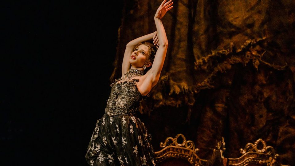 Poster: Manon – RBO The Royal Ballet (12A), Kendal