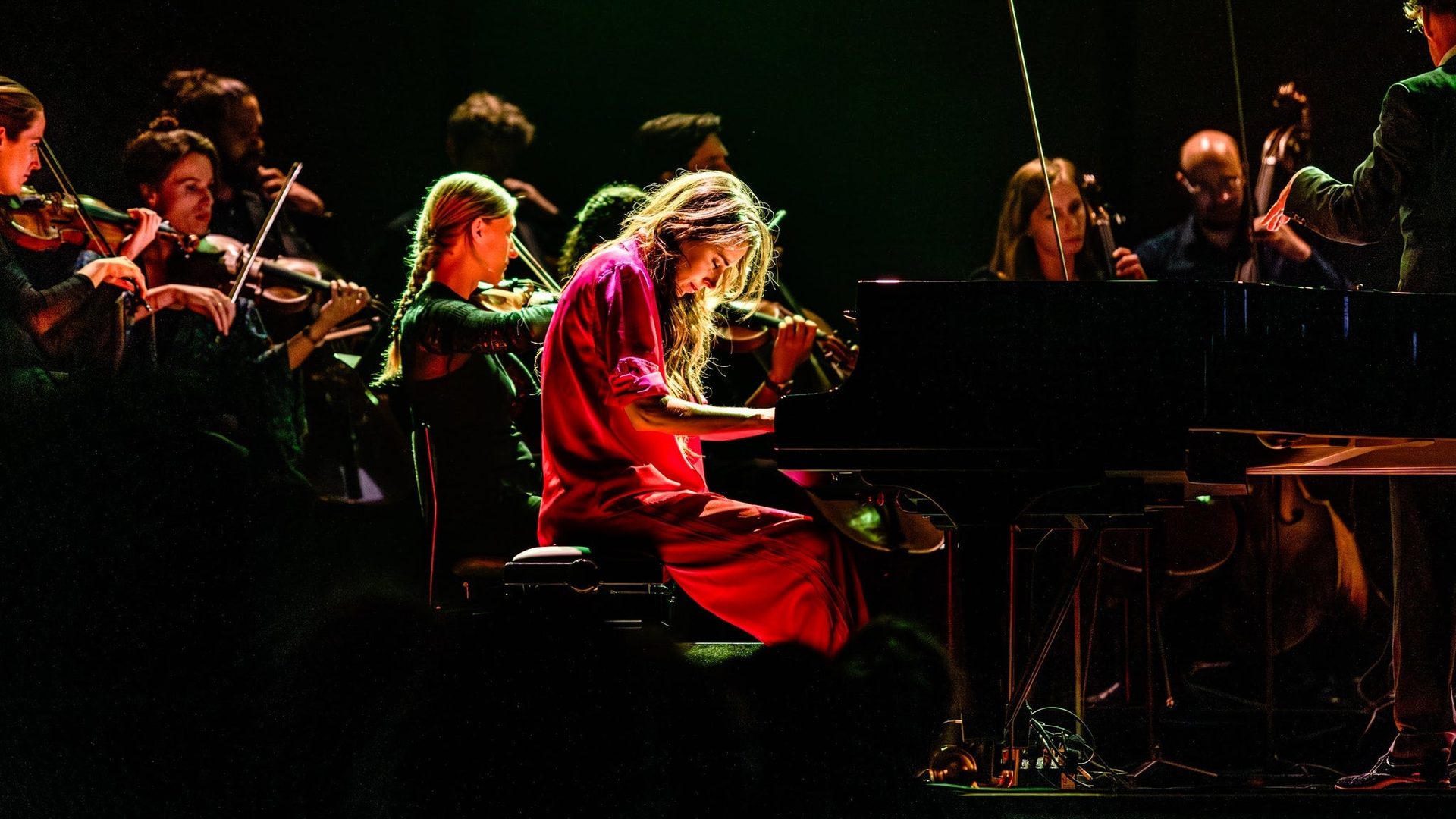 Poster: Iris Hond & Kamerata-Zuid | playing Einaudi, Rotterdam