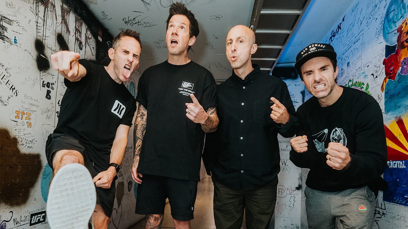 Poster: Simple Plan - Bigger Than You Think! Europe Tour 2026 with Neck Deep & Charlotte Sands, Berlin