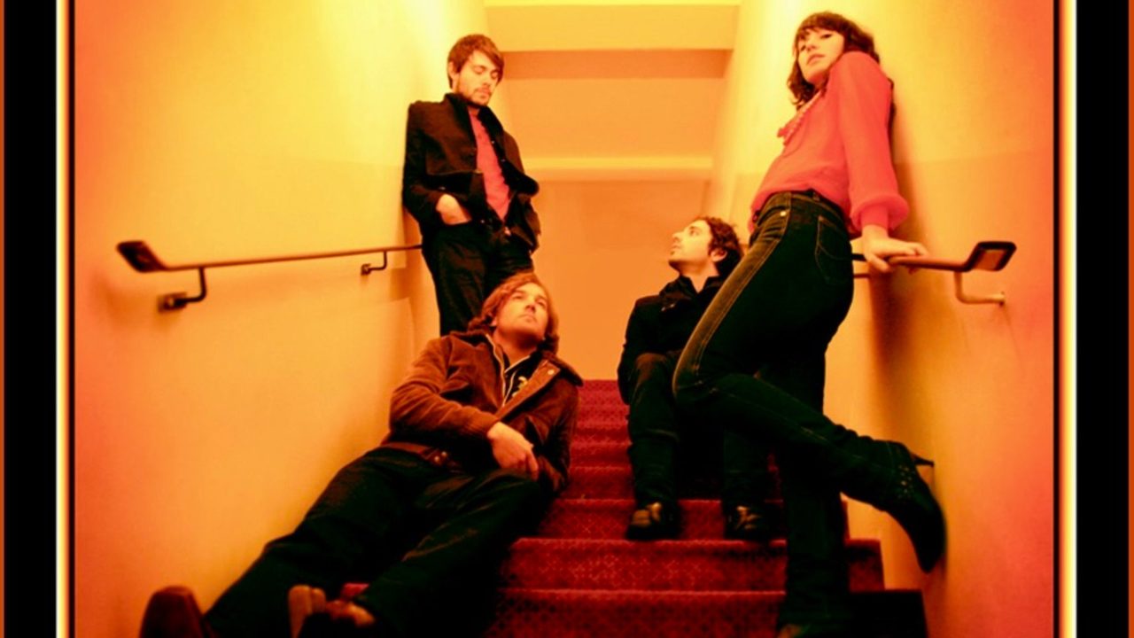 Poster: Howling Bells, London