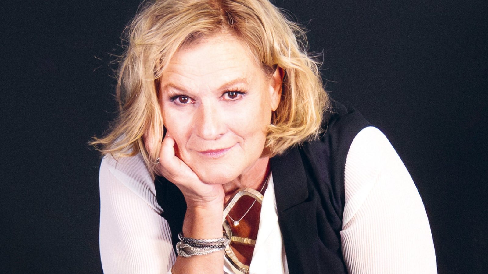 Poster: Suzanne von Borsody: Weihnachtspost with Stiftung Schloss Neuhardenberg, Strausberg