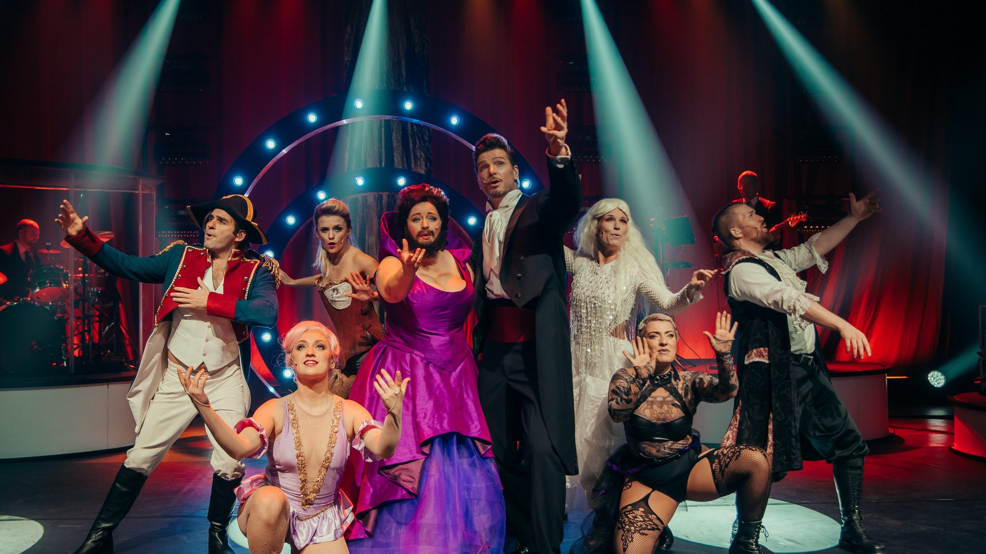 Poster: THIS IS THE GREATEST SHOW!, Trier
