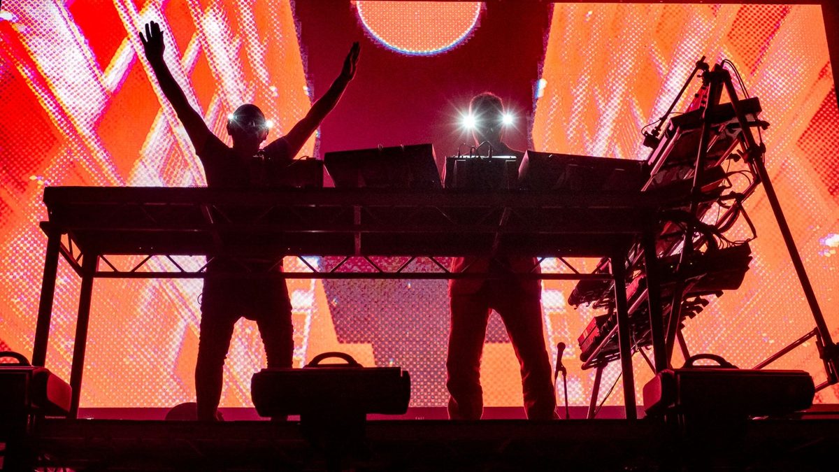 Poster: Orbital - Would you like to see Orbital live?, Amsterdam
