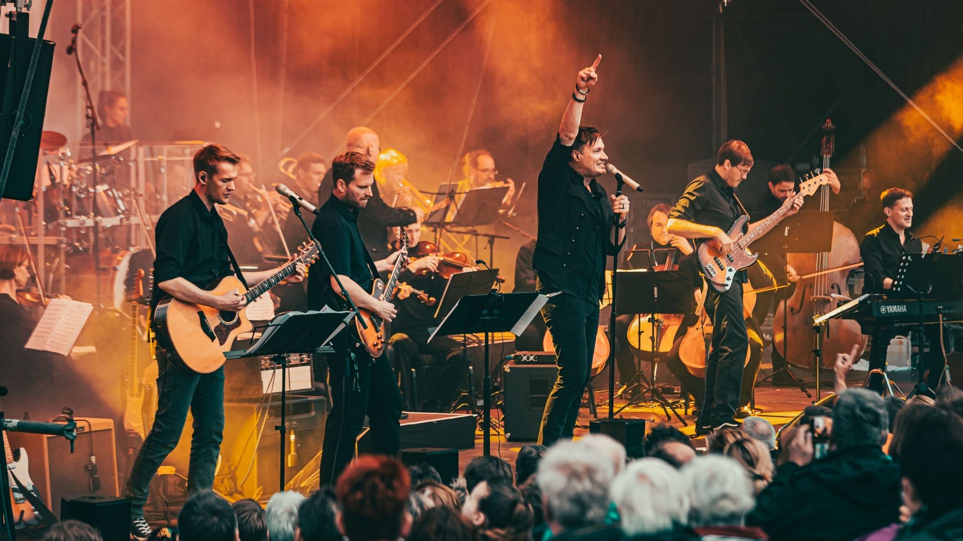 Poster: Philharmonic Rock - Klassische Philharmonie NordWest & Band, Bremen