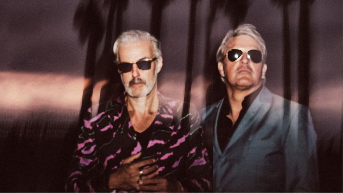 Poster: To the Moon and Back | Triggerfinger | Blok 2, Amsterdam