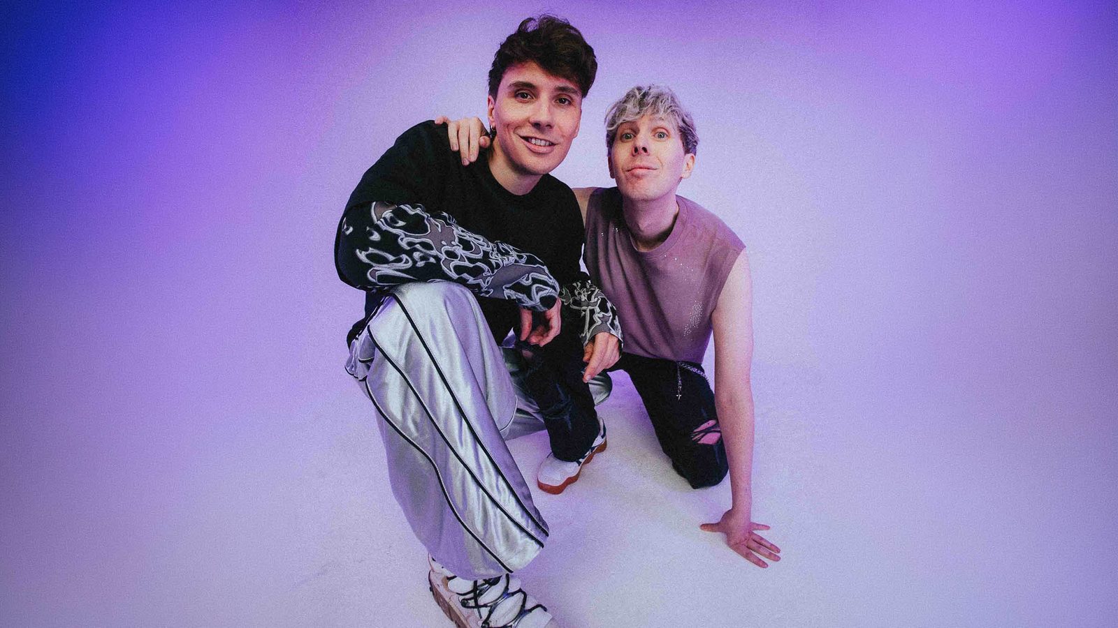 Poster: Dan & Phil: Hard Launch World Tour with Dan and Phil, Amsterdam